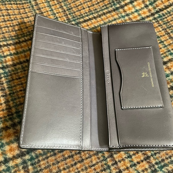 Coach Grey Wallet - Picture 5 of 7